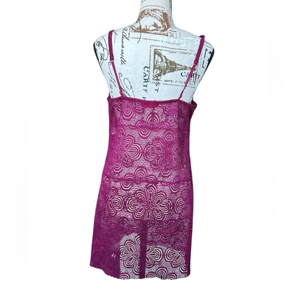 Josie Natori like new Elegant Lace Chemise in rich purple/pink size large - Picture 4 of 11